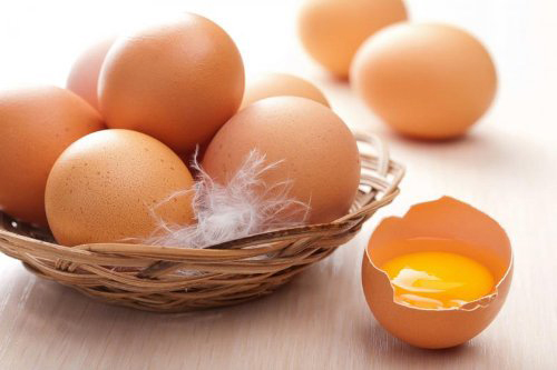 Ăn nhiều trứng để phòng bệnh thoái hóa điểm vàng